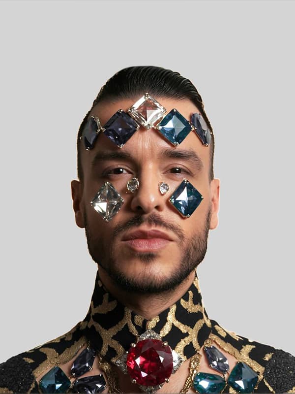 Cem Adrian