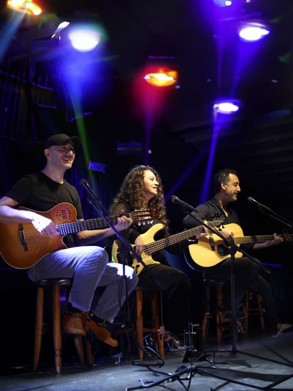 Grup Abdal konser afişi